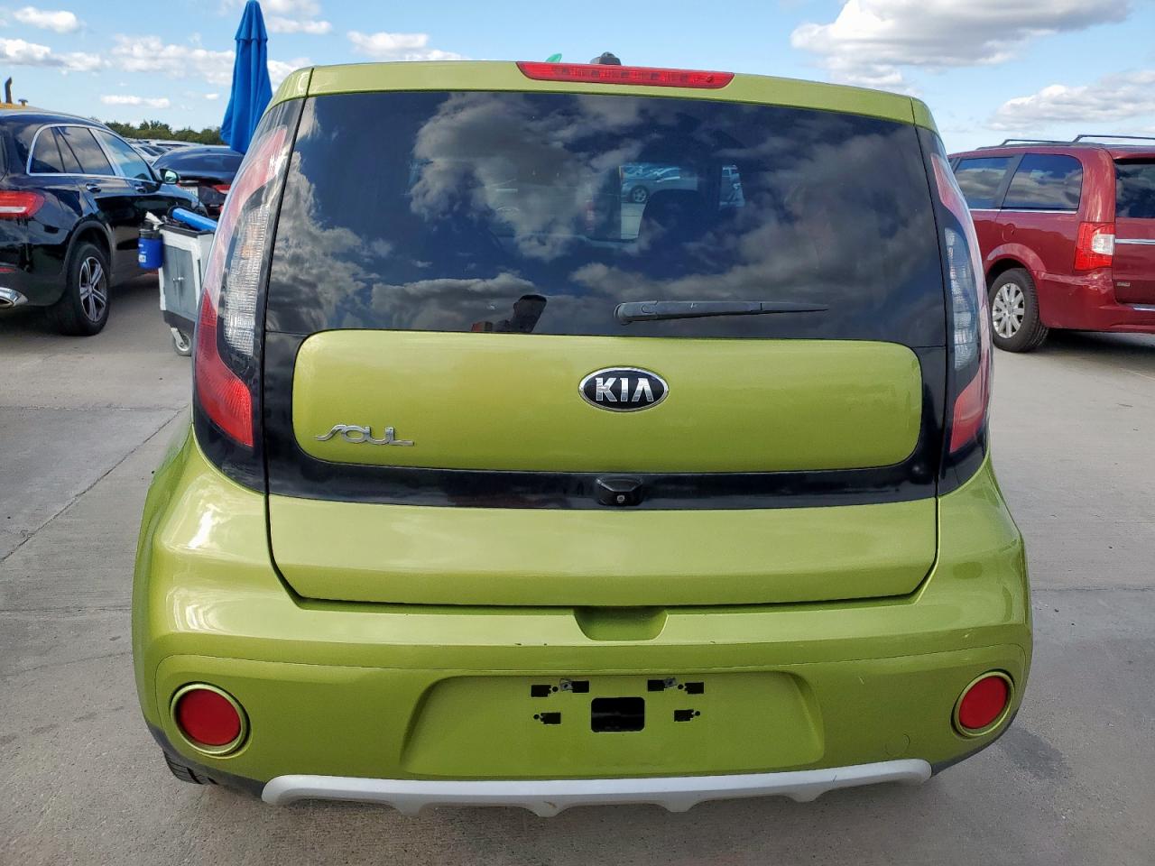 KIA SOUL +
