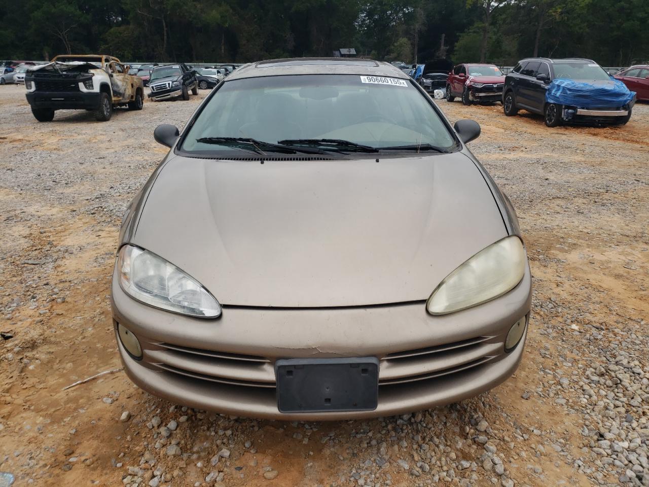 Lot #3283968827 2002 DODGE INTREPID E