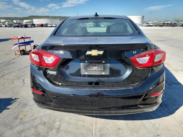 2018 CHEVROLET CRUZE LT 1G1BE5SM4J7212294