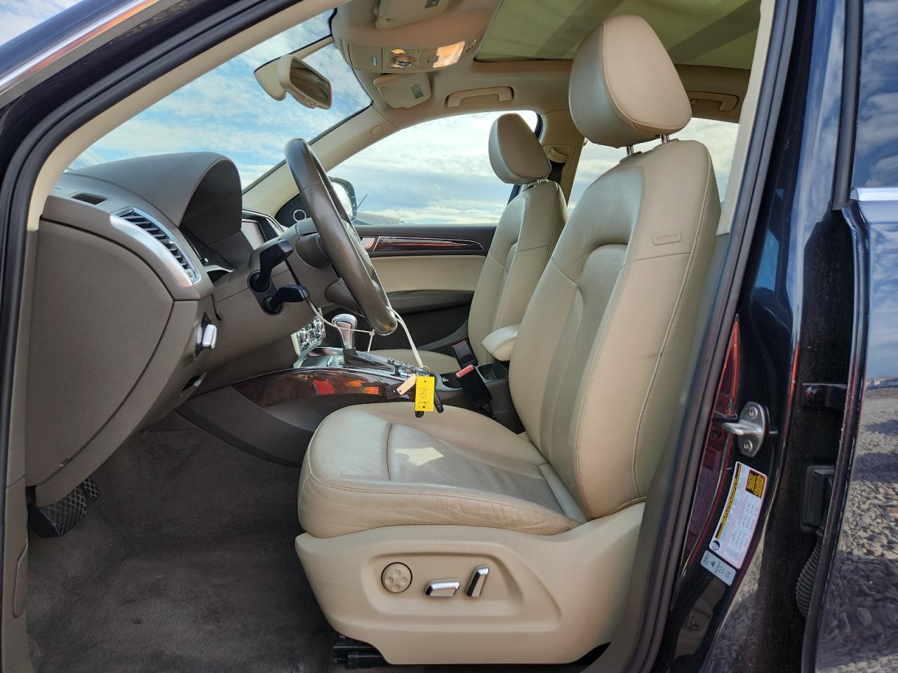 AUDI Q5 PREMIUM PLUS