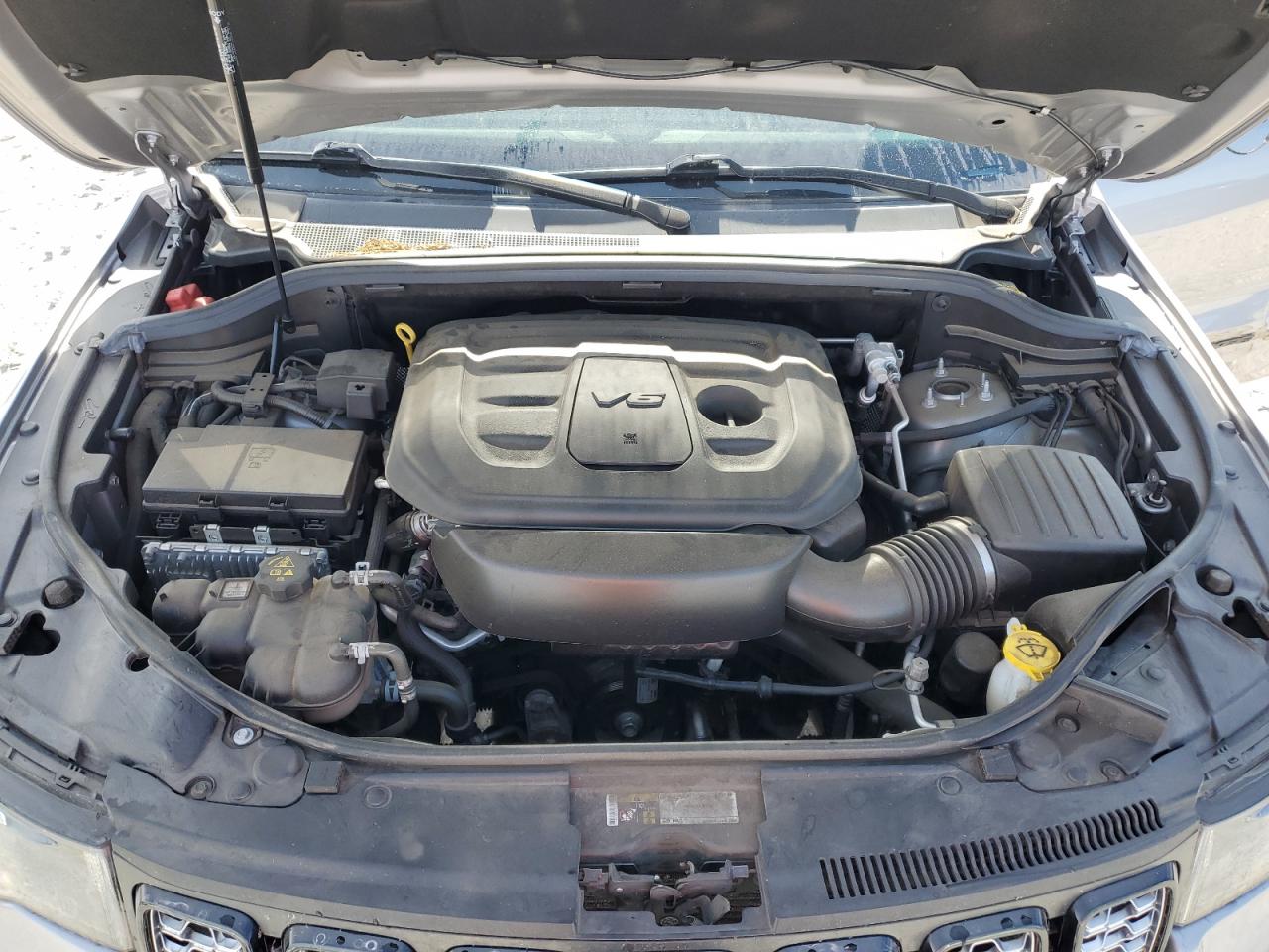 JEEP GRAND CHEROKEE LAREDO