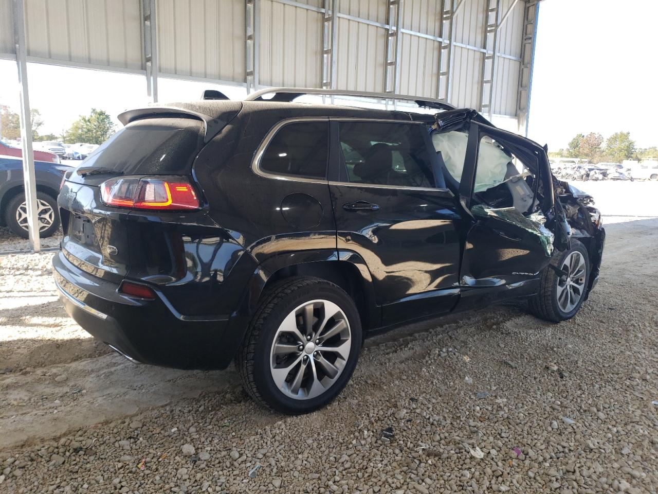 JEEP CHEROKEE OVERLAND