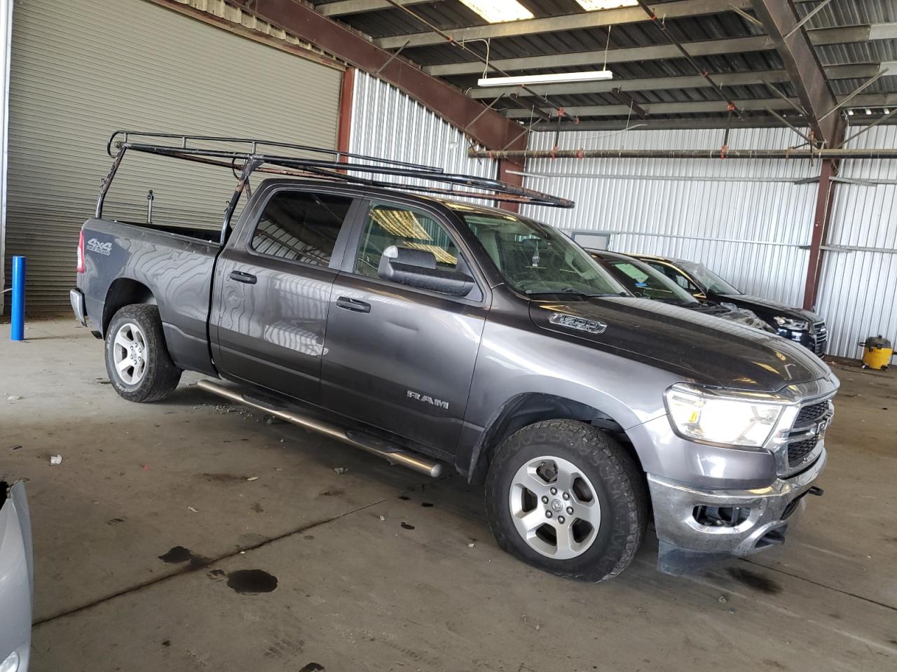 RAM 1500 TRADESMAN