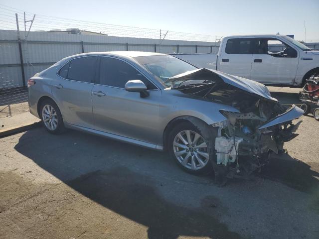 2018 TOYOTA CAMRY L 4T1B11HK5JU583432