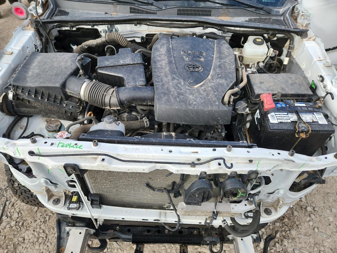 TOYOTA TACOMA DOUBLE CAB