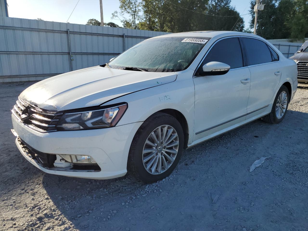 VOLKSWAGEN PASSAT SE