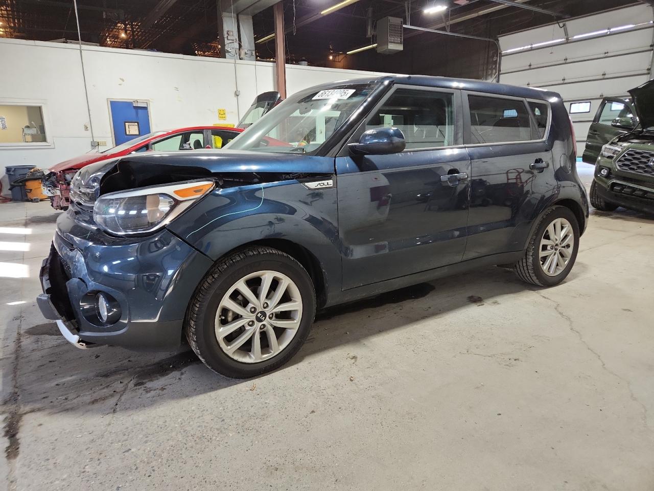 KIA SOUL +