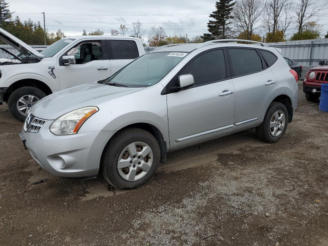 NISSAN ROGUE S