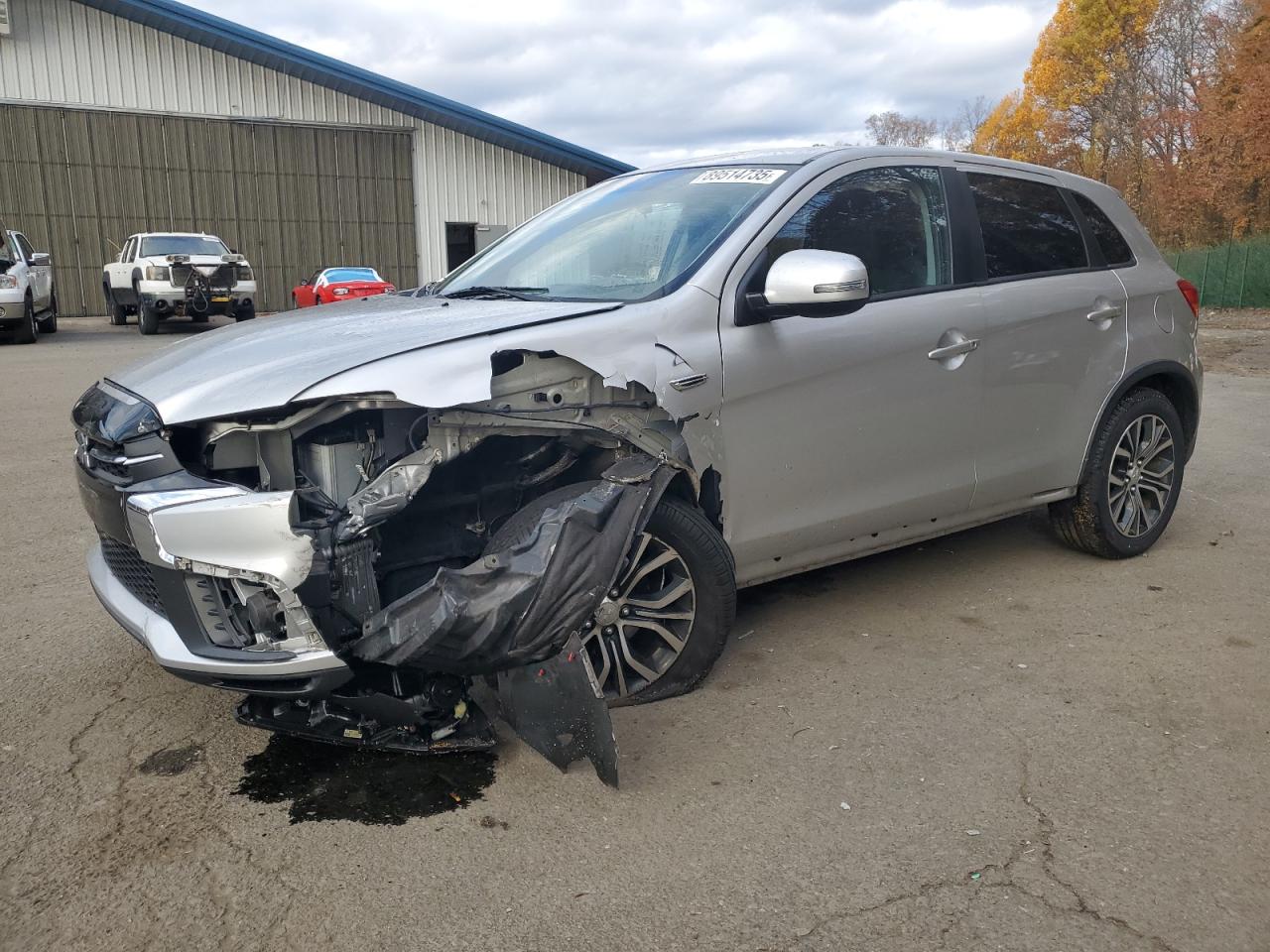 MITSUBISHI OUTLANDER ES