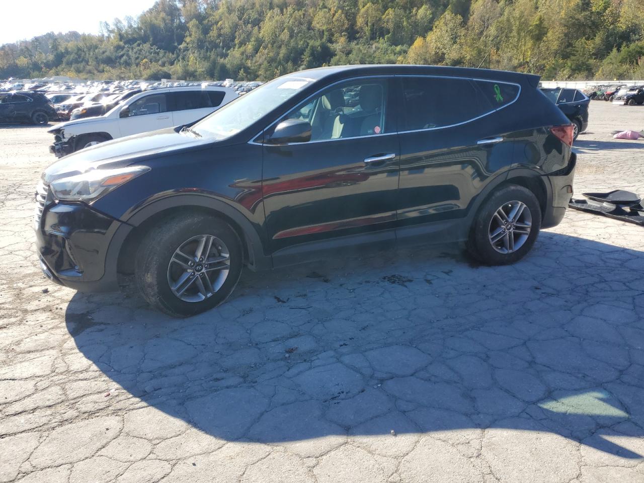 Lot #3281603393 2018 HYUNDAI SANTA FE S