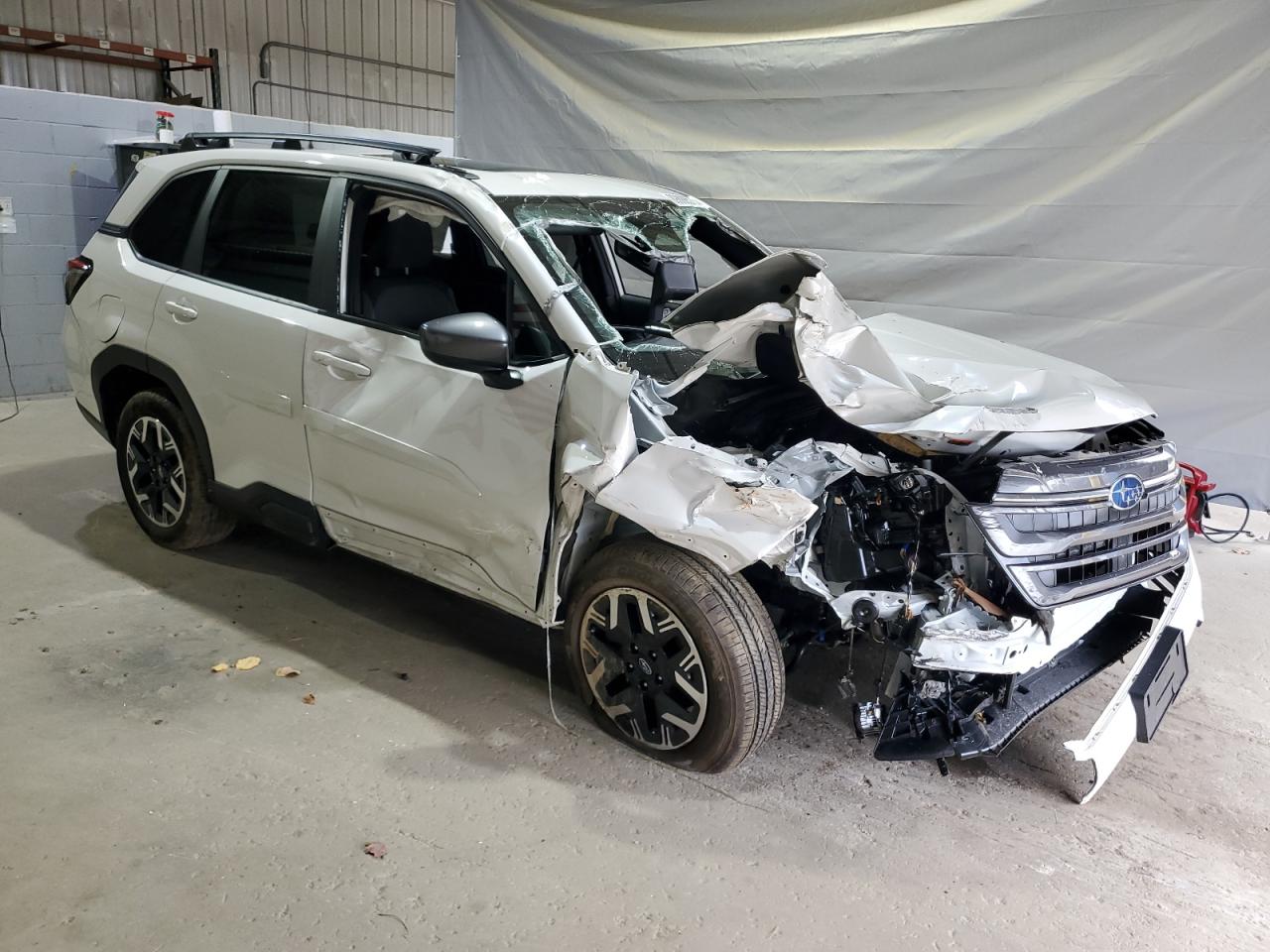 SUBARU FORESTER PREMIUM