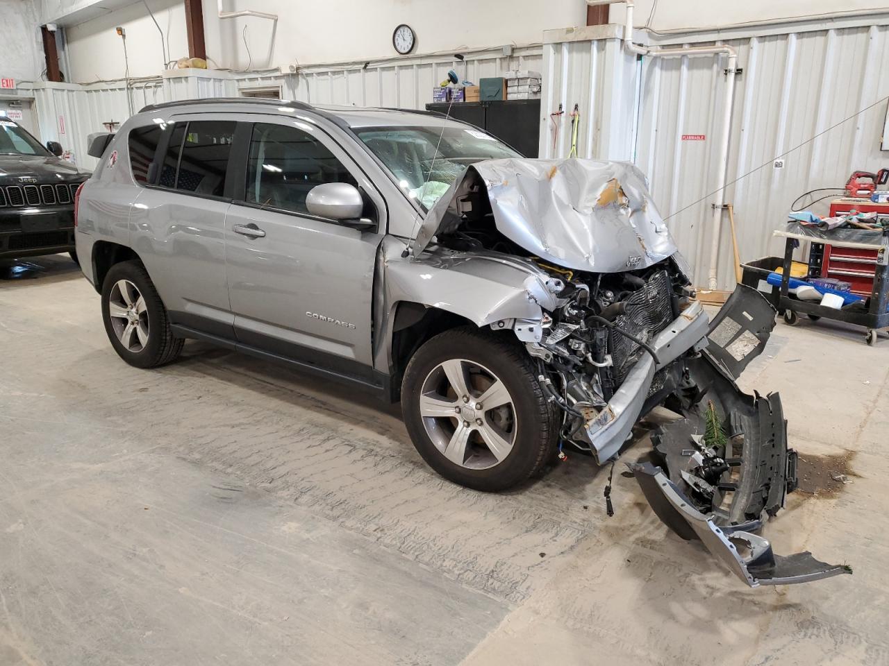 JEEP COMPASS LATITUDE