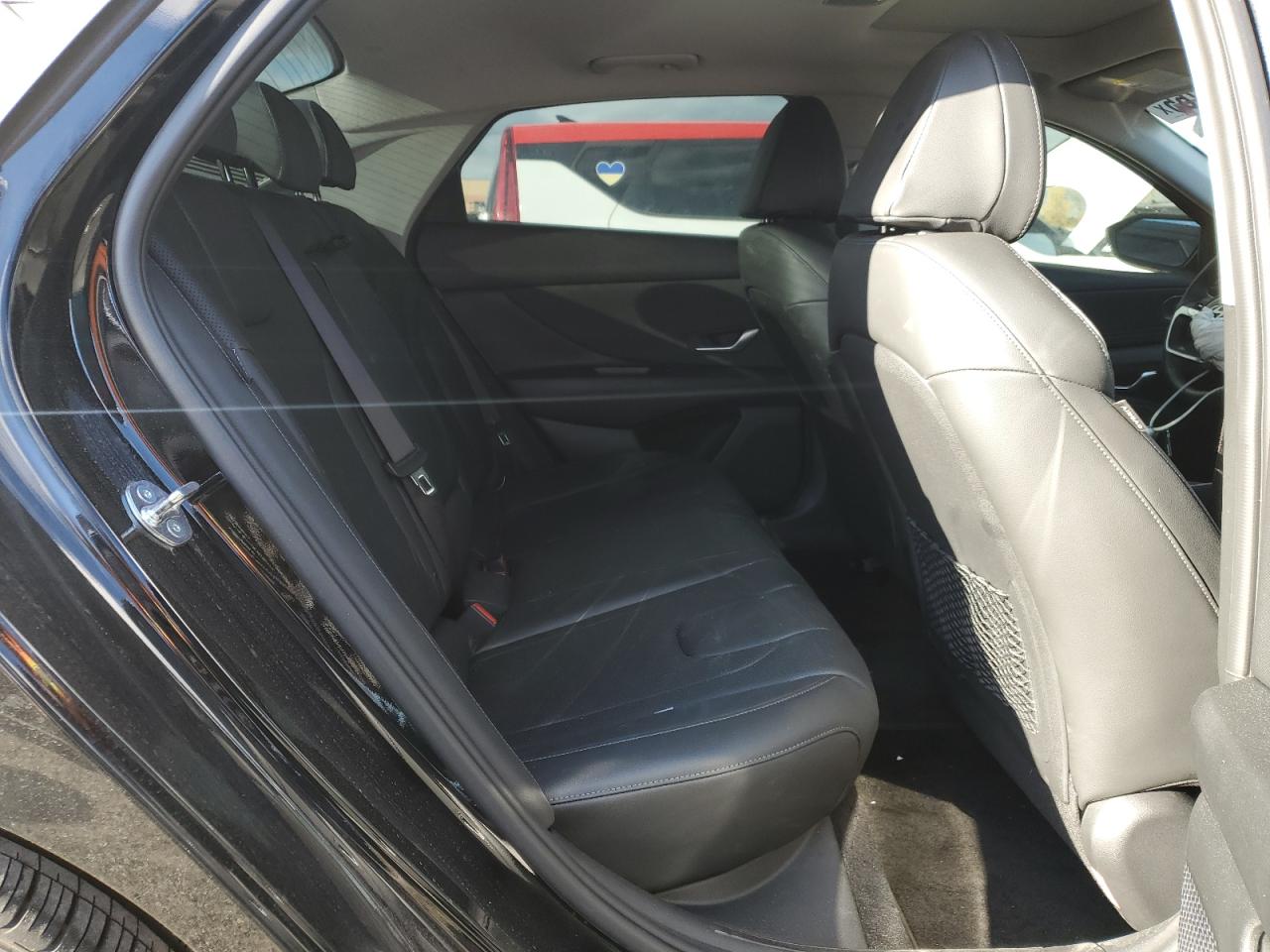 HYUNDAI ELANTRA LUXURY