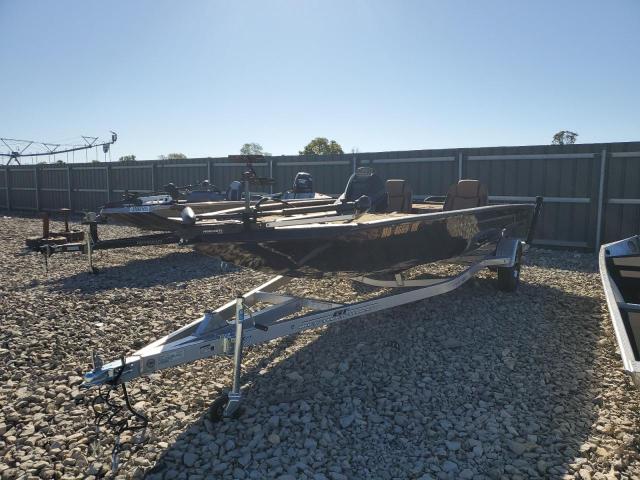 2025 X-PRESS BOAT #3281632407