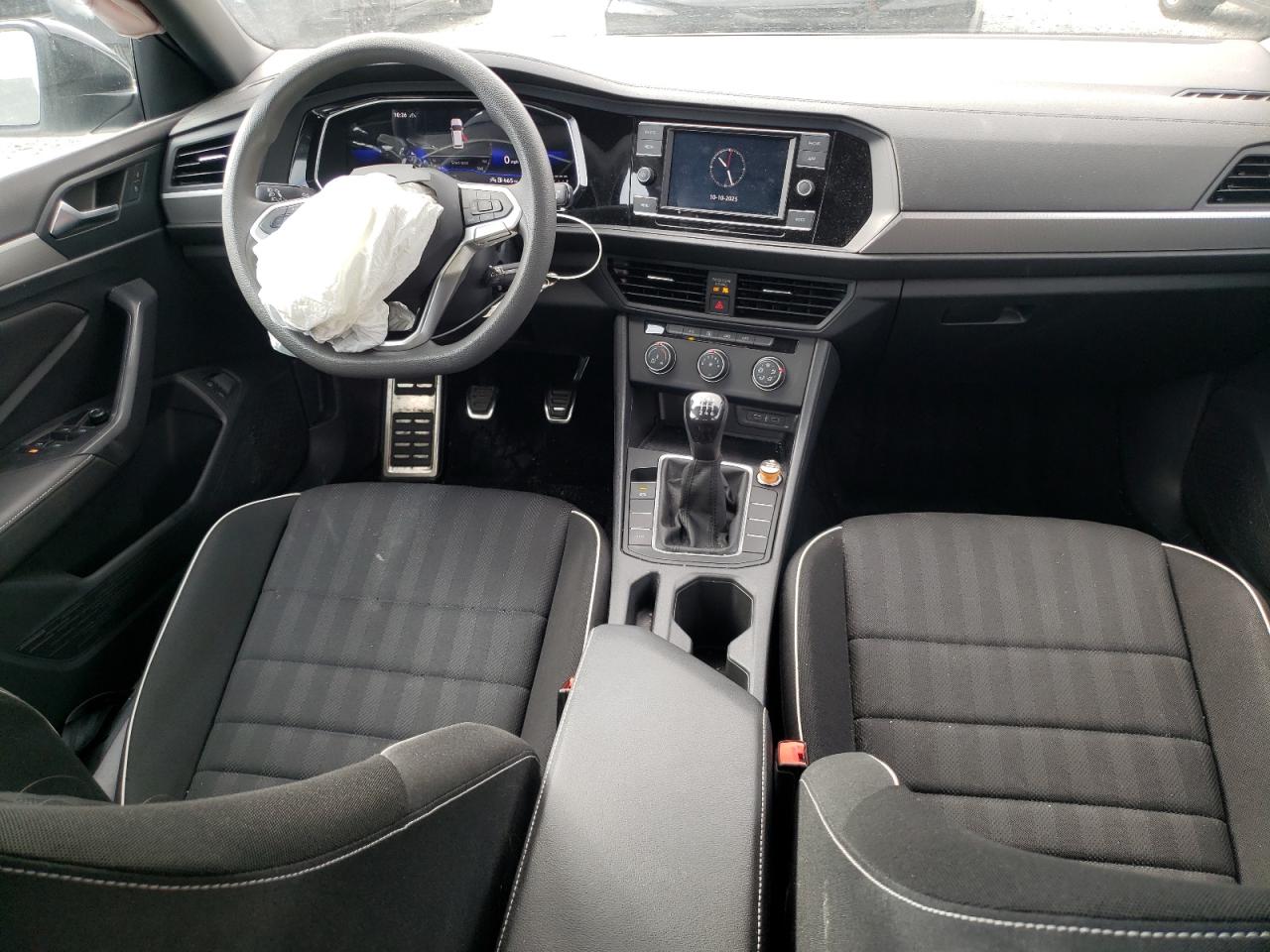 VOLKSWAGEN JETTA SPORT