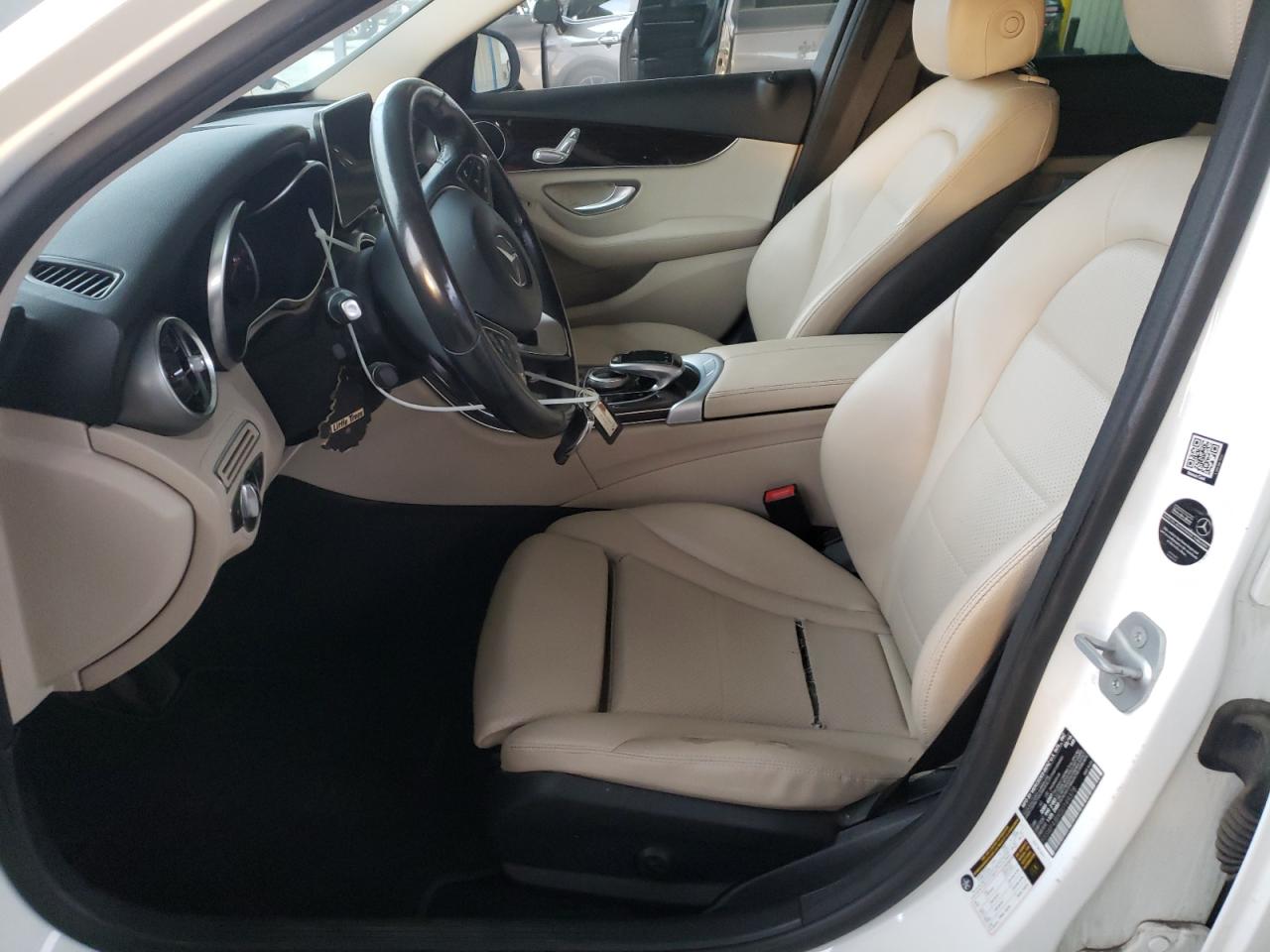 MERCEDES-BENZ C-CLASS 300