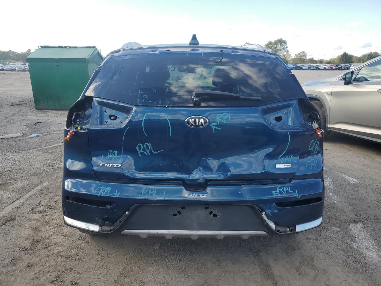 KIA NIRO EX