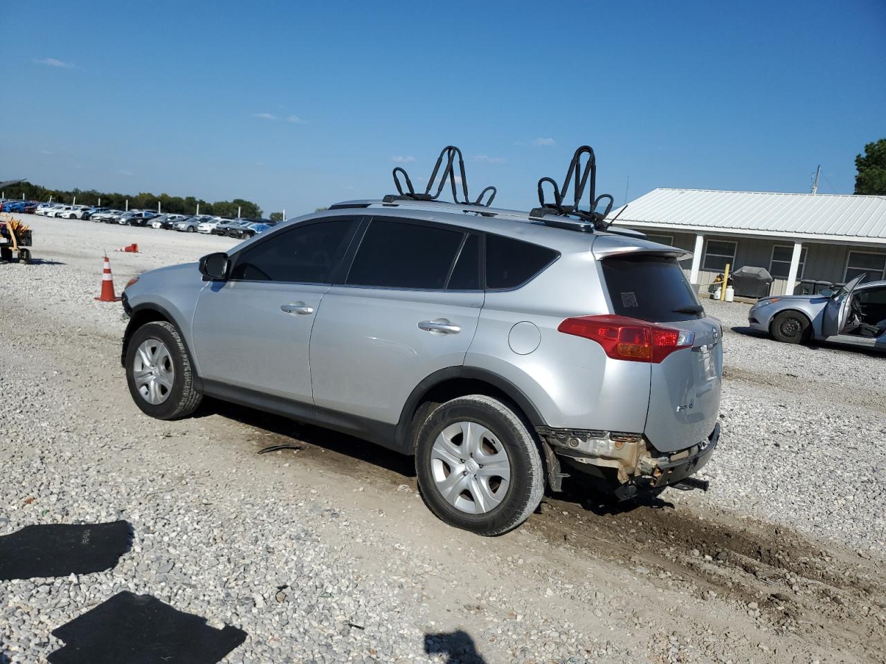TOYOTA RAV4 LE