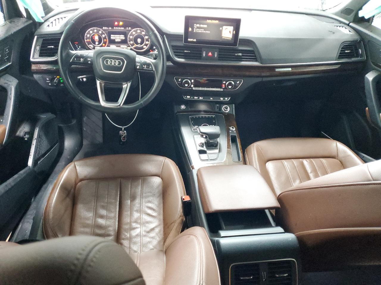 AUDI Q5 PREMIUM PLUS
