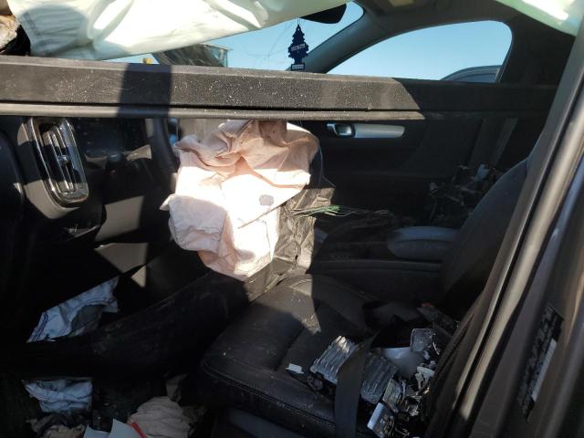 2022 VOLVO XC40 T5 MO #3294627042