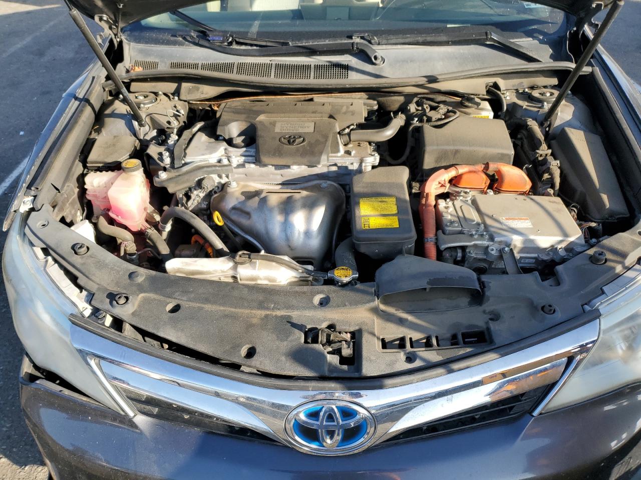 TOYOTA CAMRY HYBRID