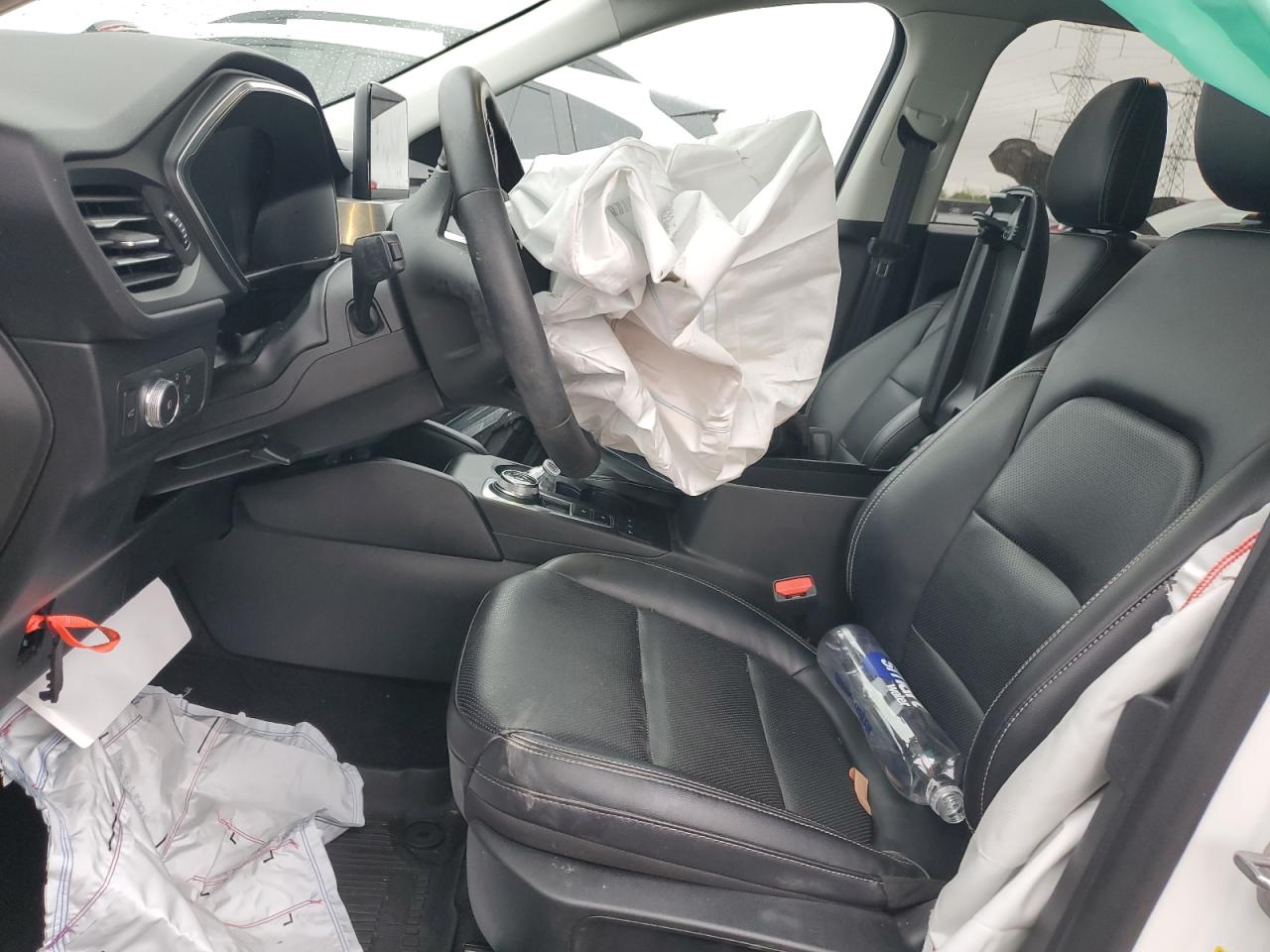 FORD ESCAPE TITANIUM