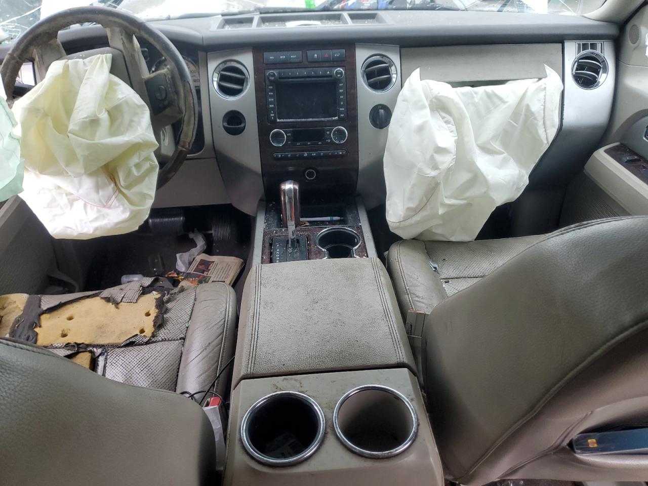 FORD EXPEDITION LIMITED