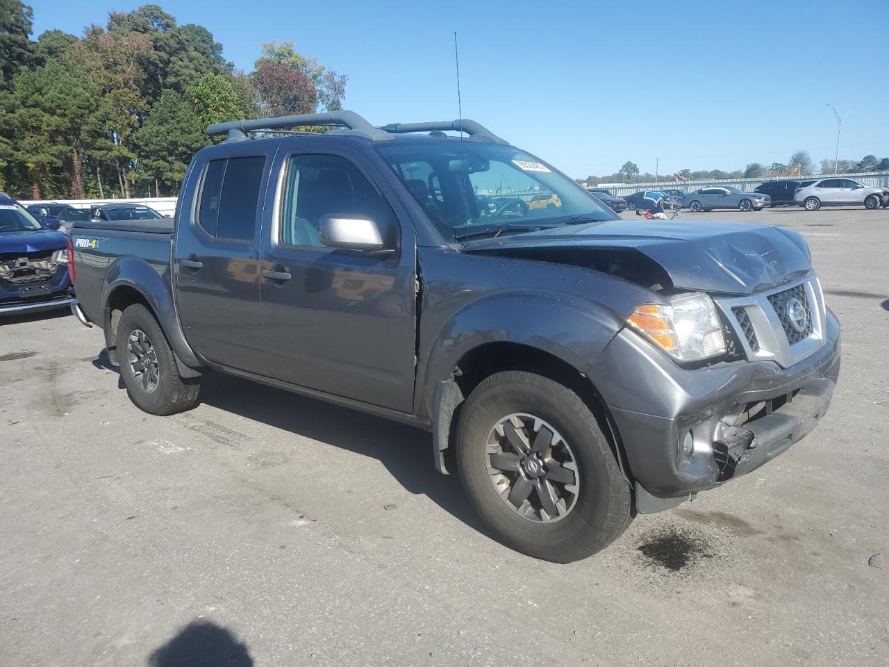 NISSAN FRONTIER S