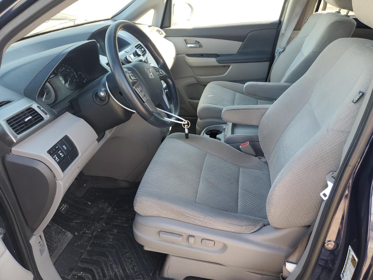 HONDA ODYSSEY SE
