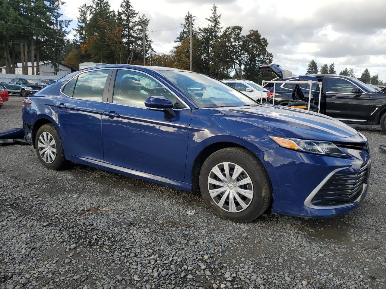 Lot #3301776360 2024 TOYOTA CAMRY LE