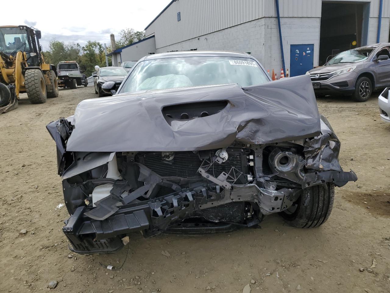 Lot #3310396953 2023 DODGE CHALLENGER