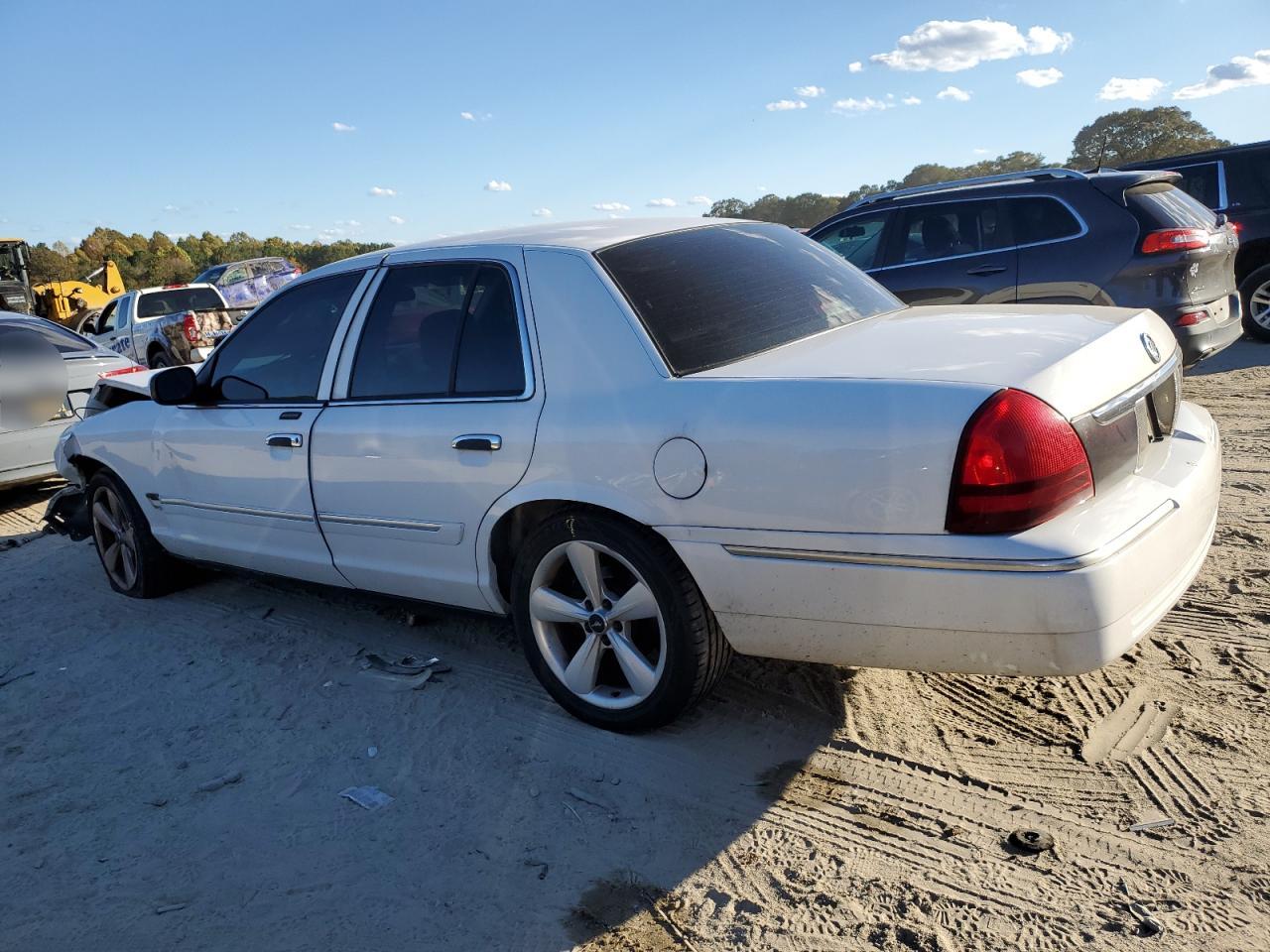 Lot #3303645930 2008 MERCURY GRAND MARQ