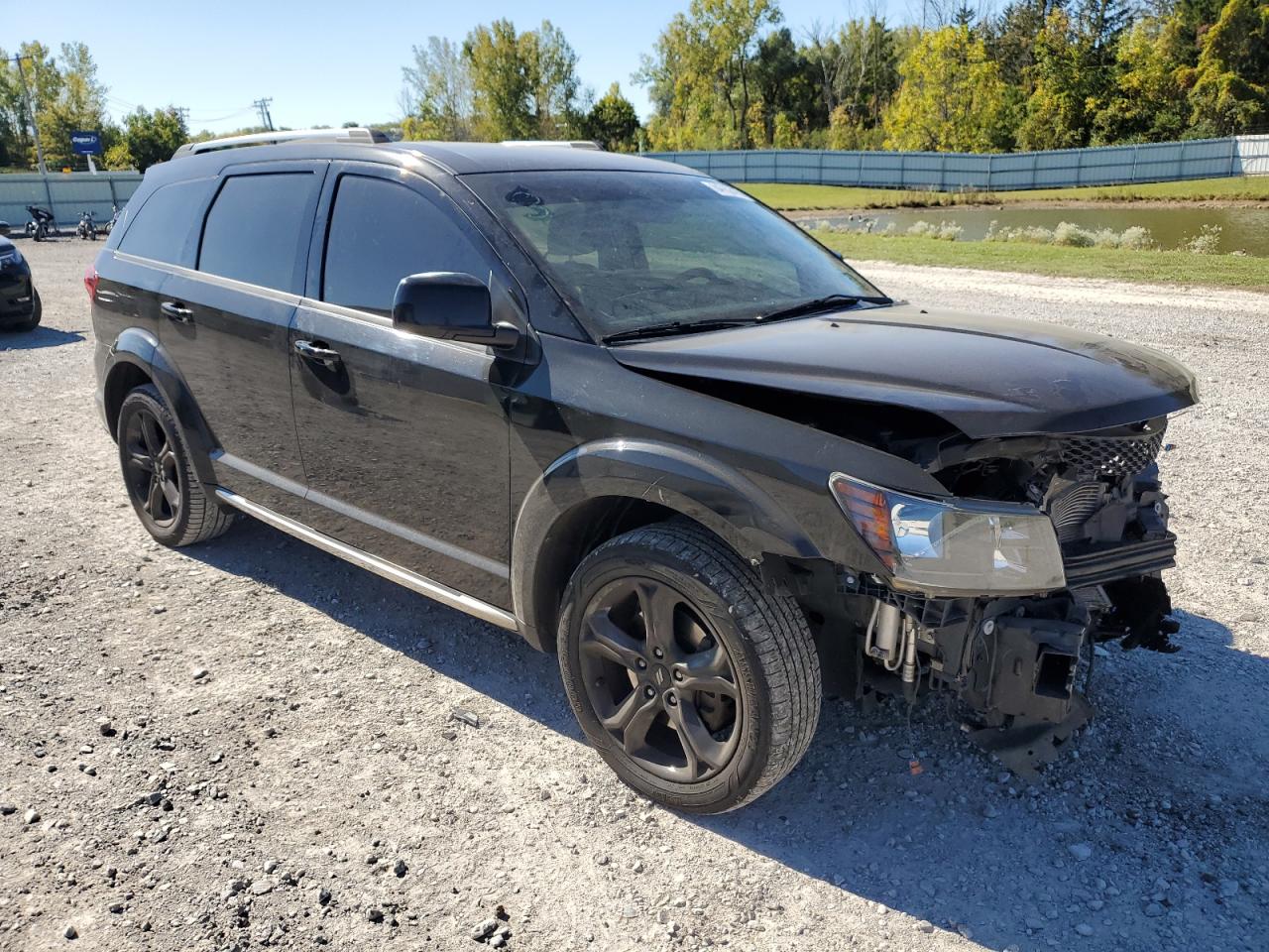 DODGE JOURNEY CROSSROAD