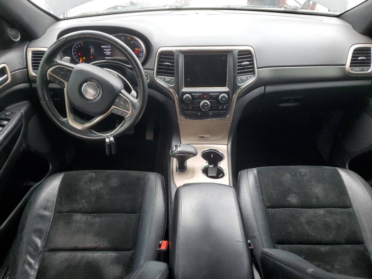 JEEP GRAND CHEROKEE LAREDO