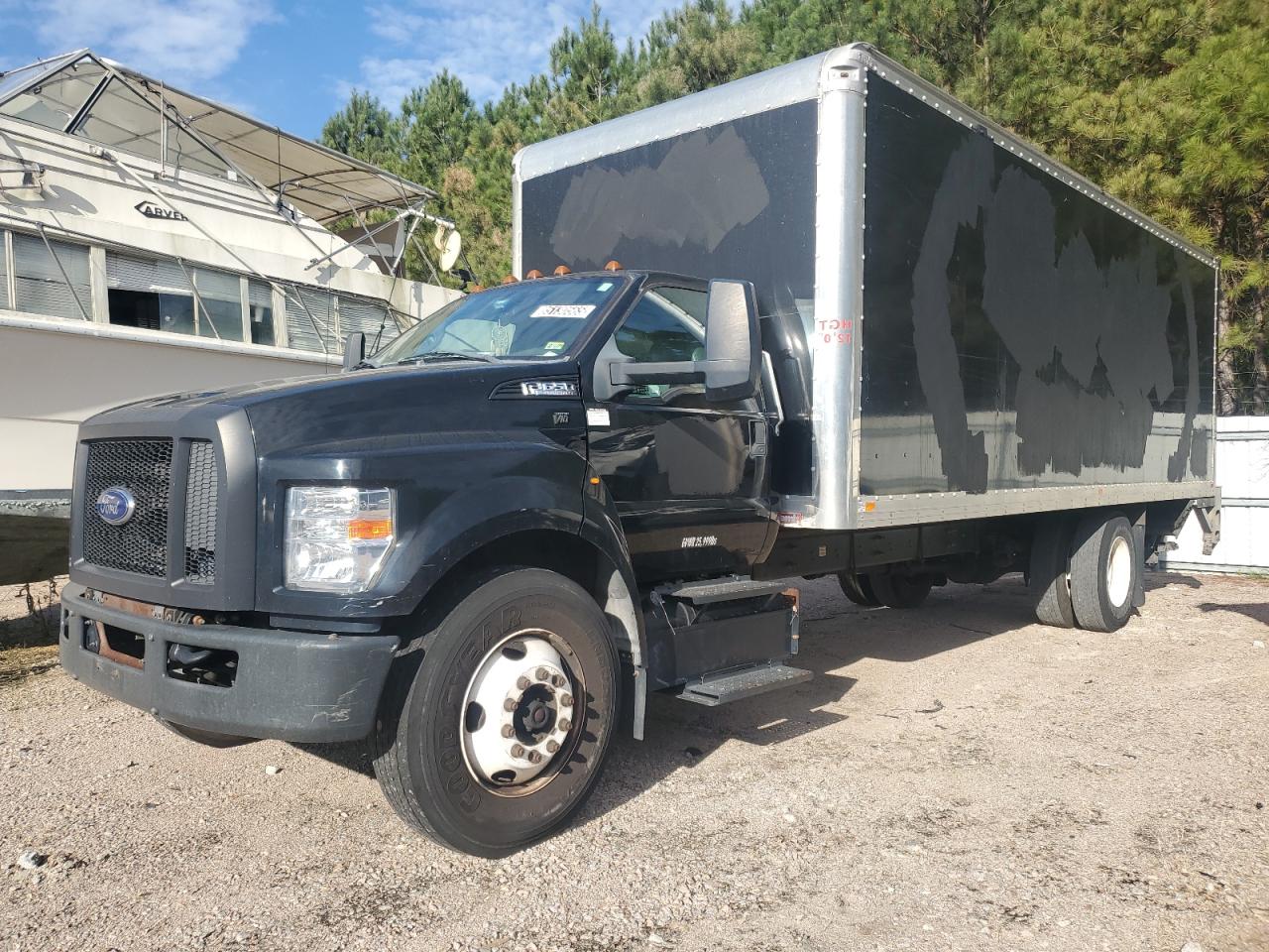 FORD F650 SUPER DUTY