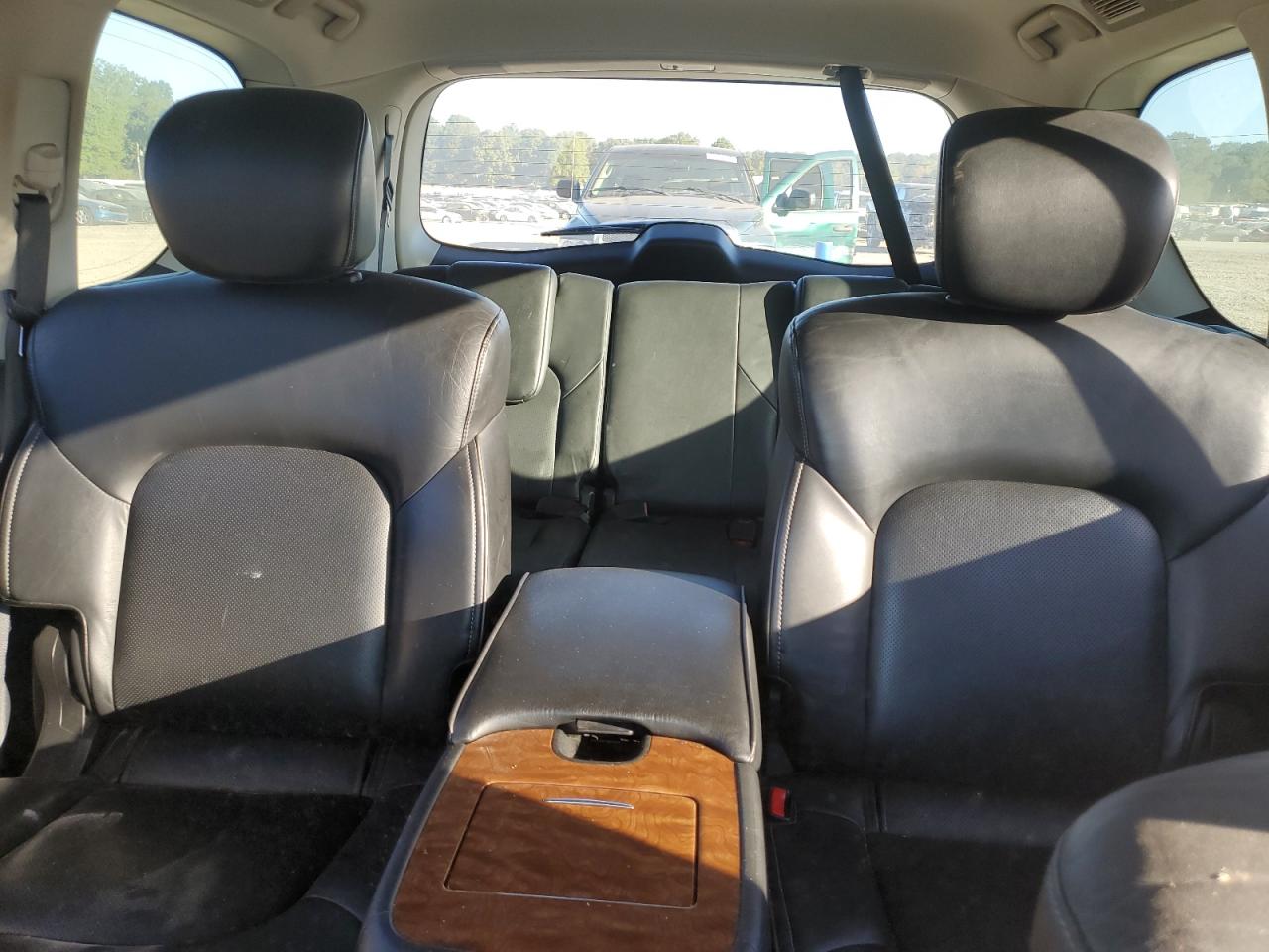 INFINITI QX80 BASE