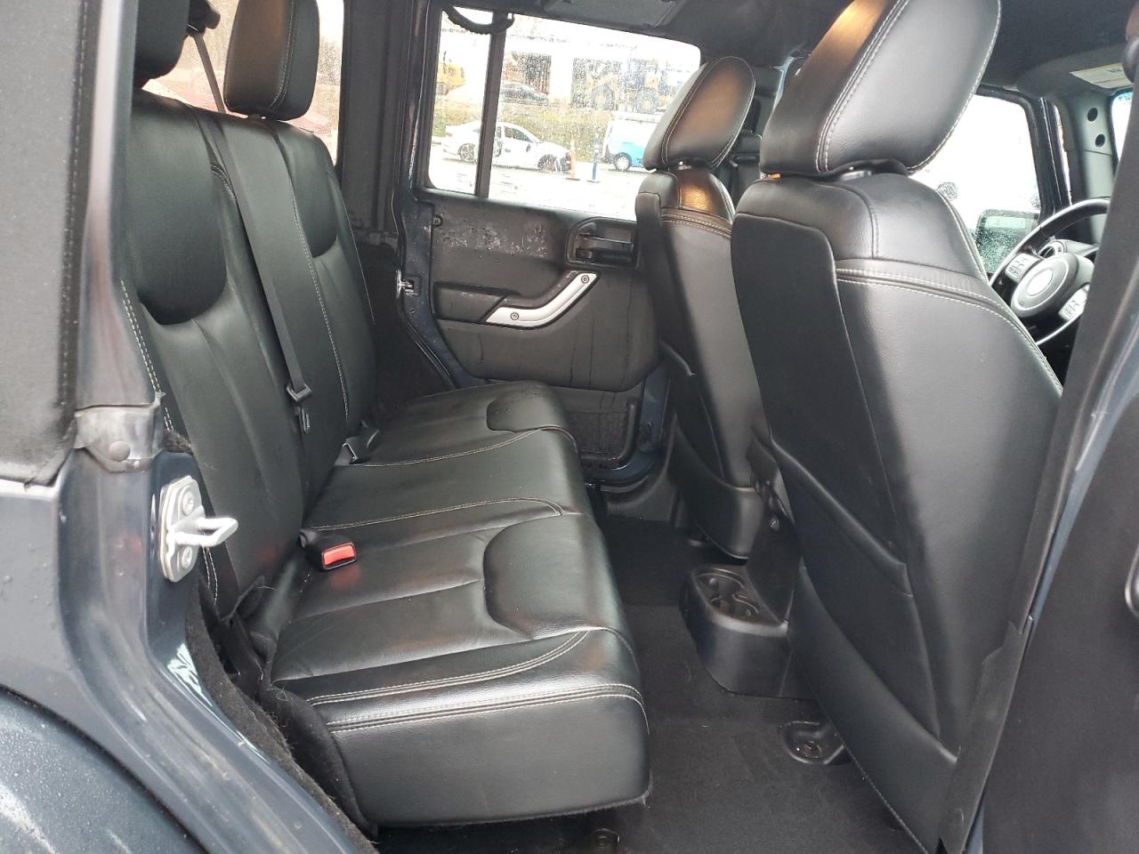 JEEP WRANGLER SAHARA