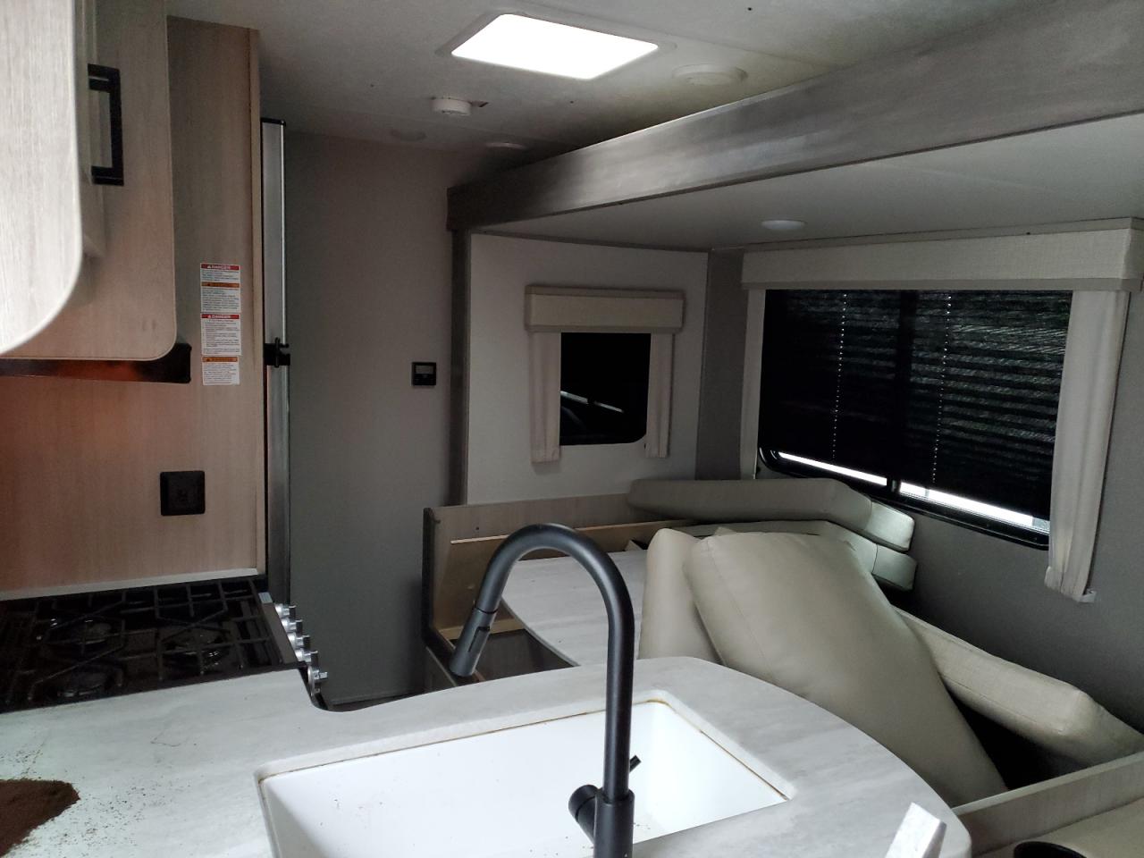 Lot #3309620603 2024 COACHMEN CATALINA