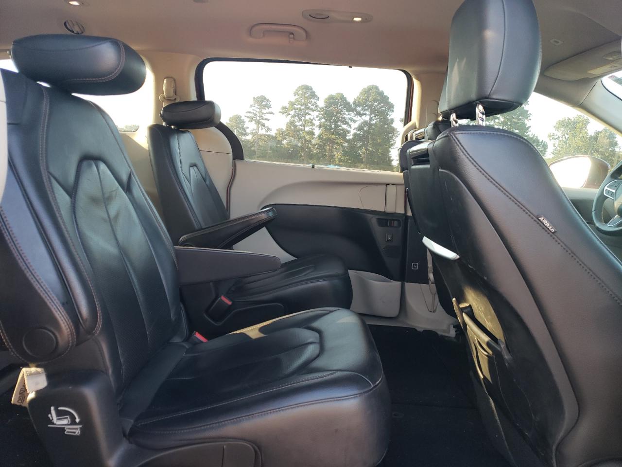 CHRYSLER PACIFICA TOURING L PLUS