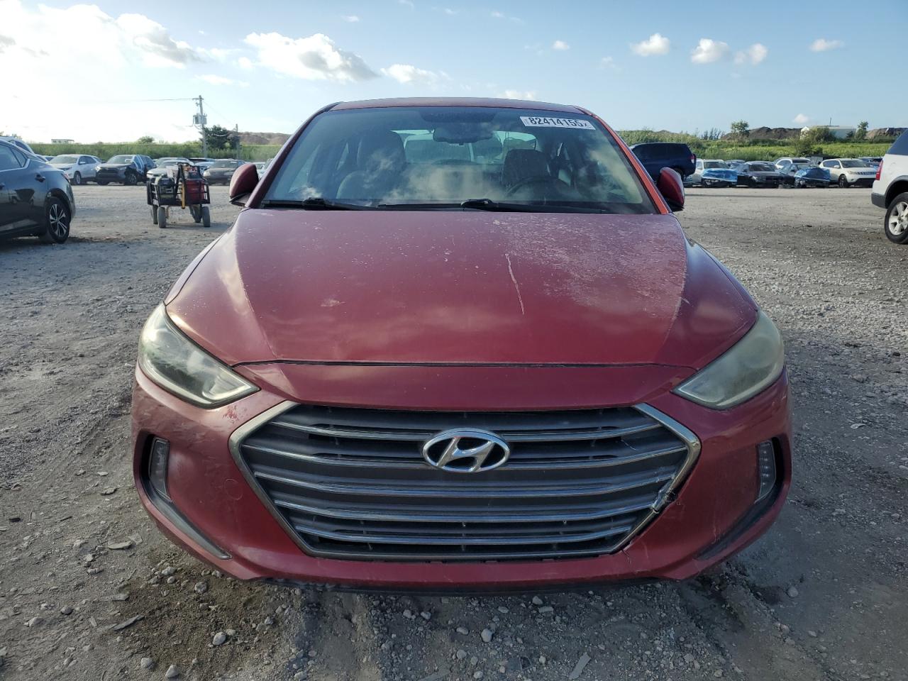 HYUNDAI ELANTRA SE