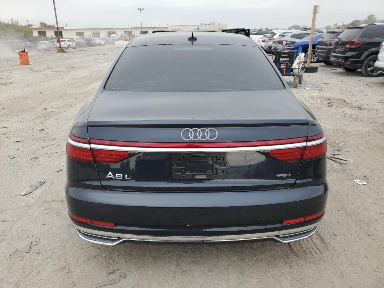 AUDI A8 L