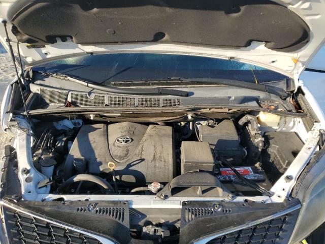 2018 TOYOTA SIENNA SE 5TDXZ3DCXJS926849