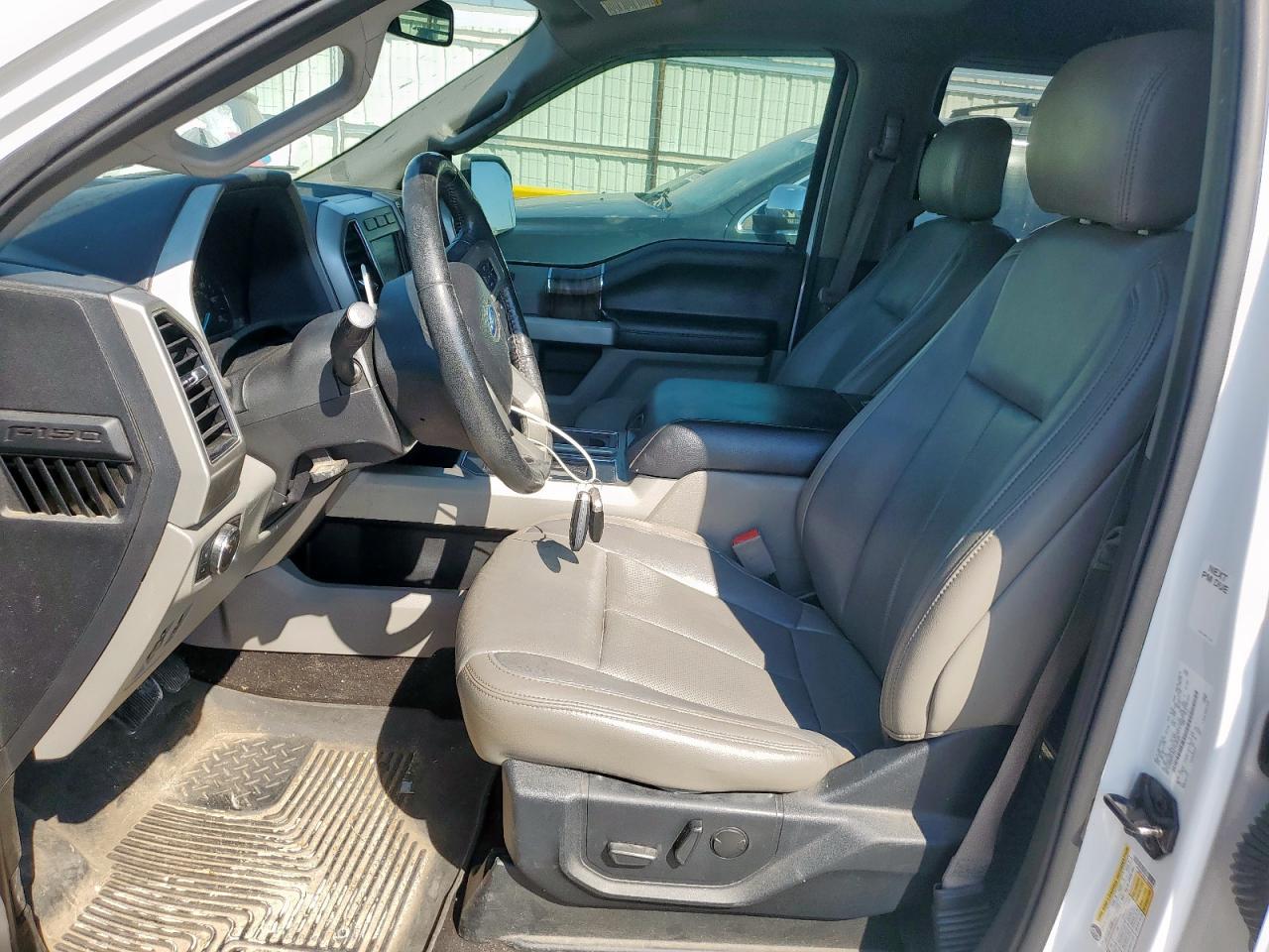 FORD F-150 SUPERCREW