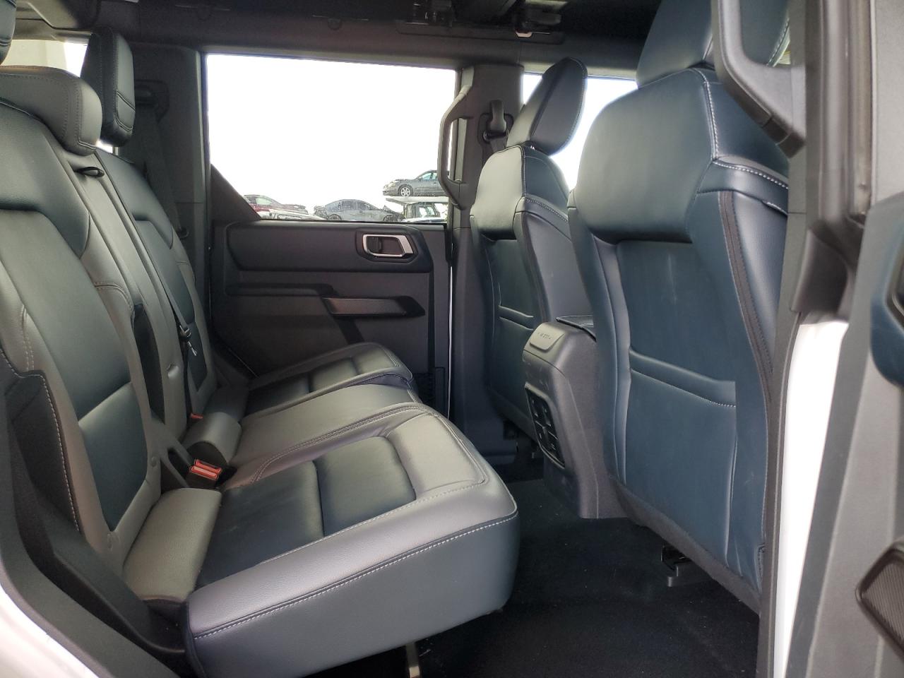 FORD BRONCO OUTER BANKS