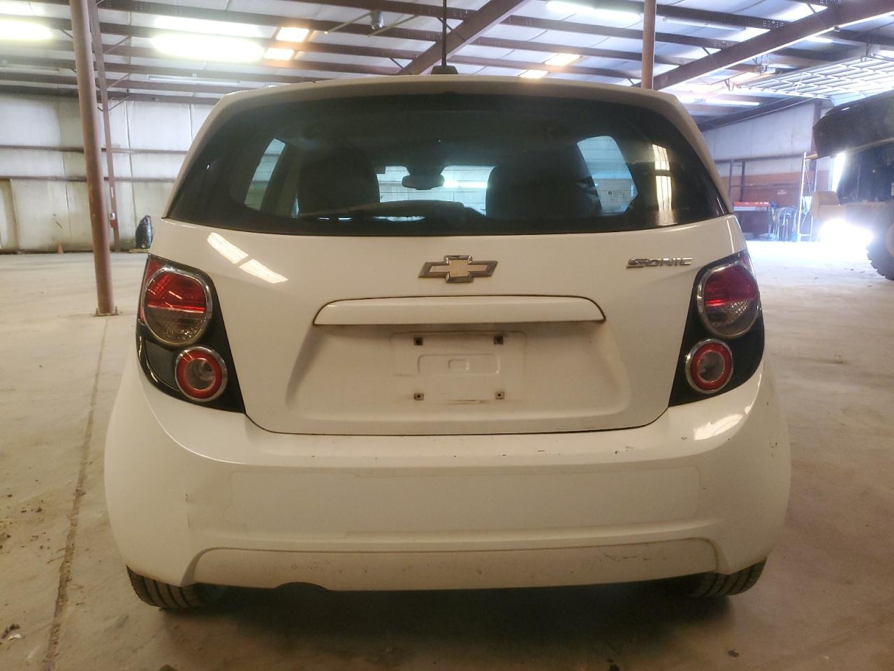 Lot #3304638963 2015 CHEVROLET SONIC LS
