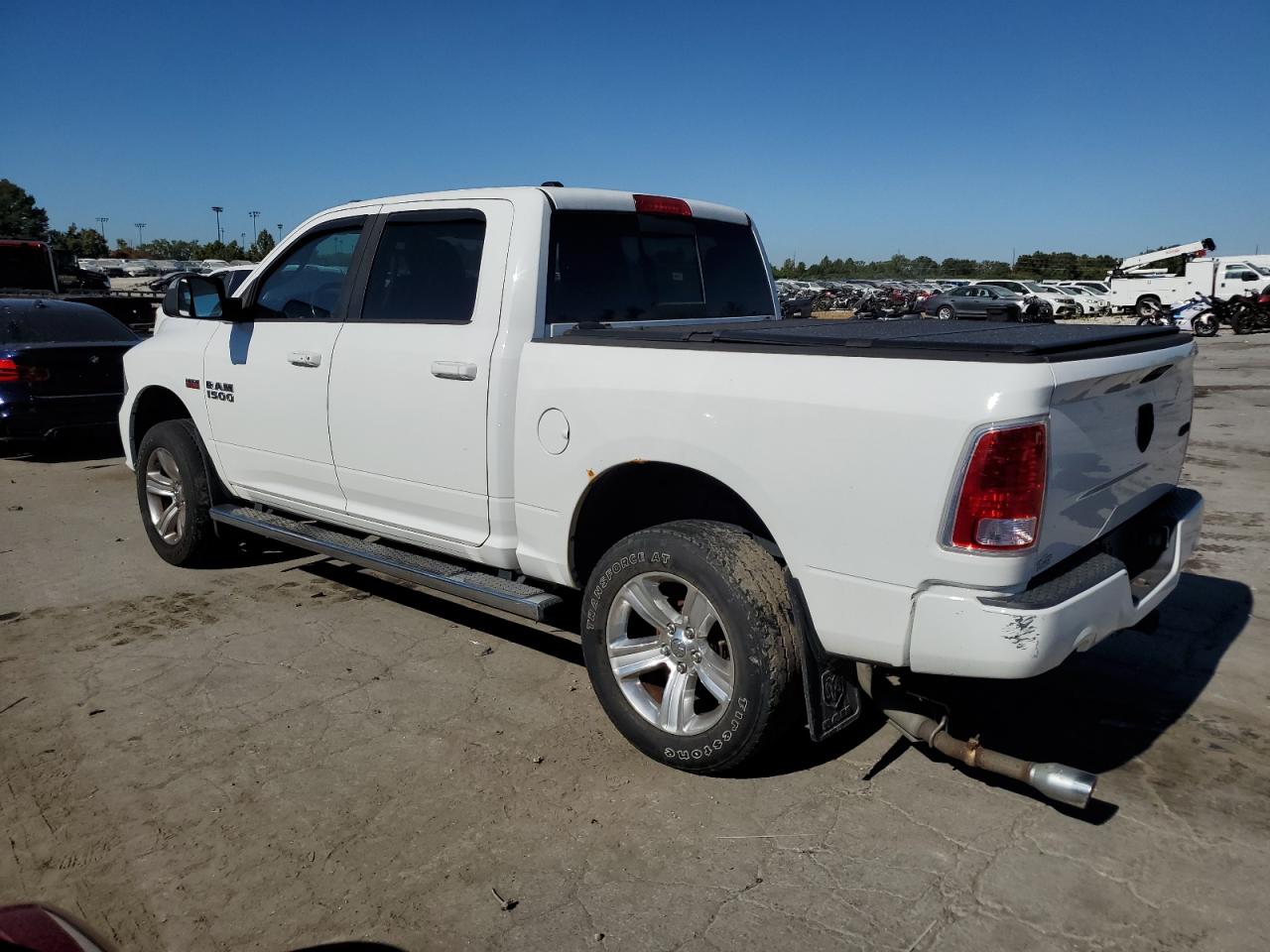 RAM 1500 SPORT