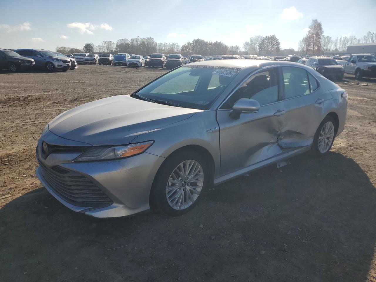 TOYOTA CAMRY XLE