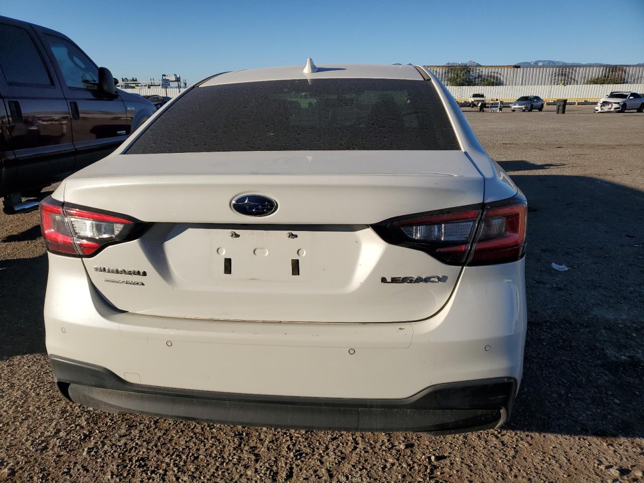 SUBARU LEGACY LIMITED