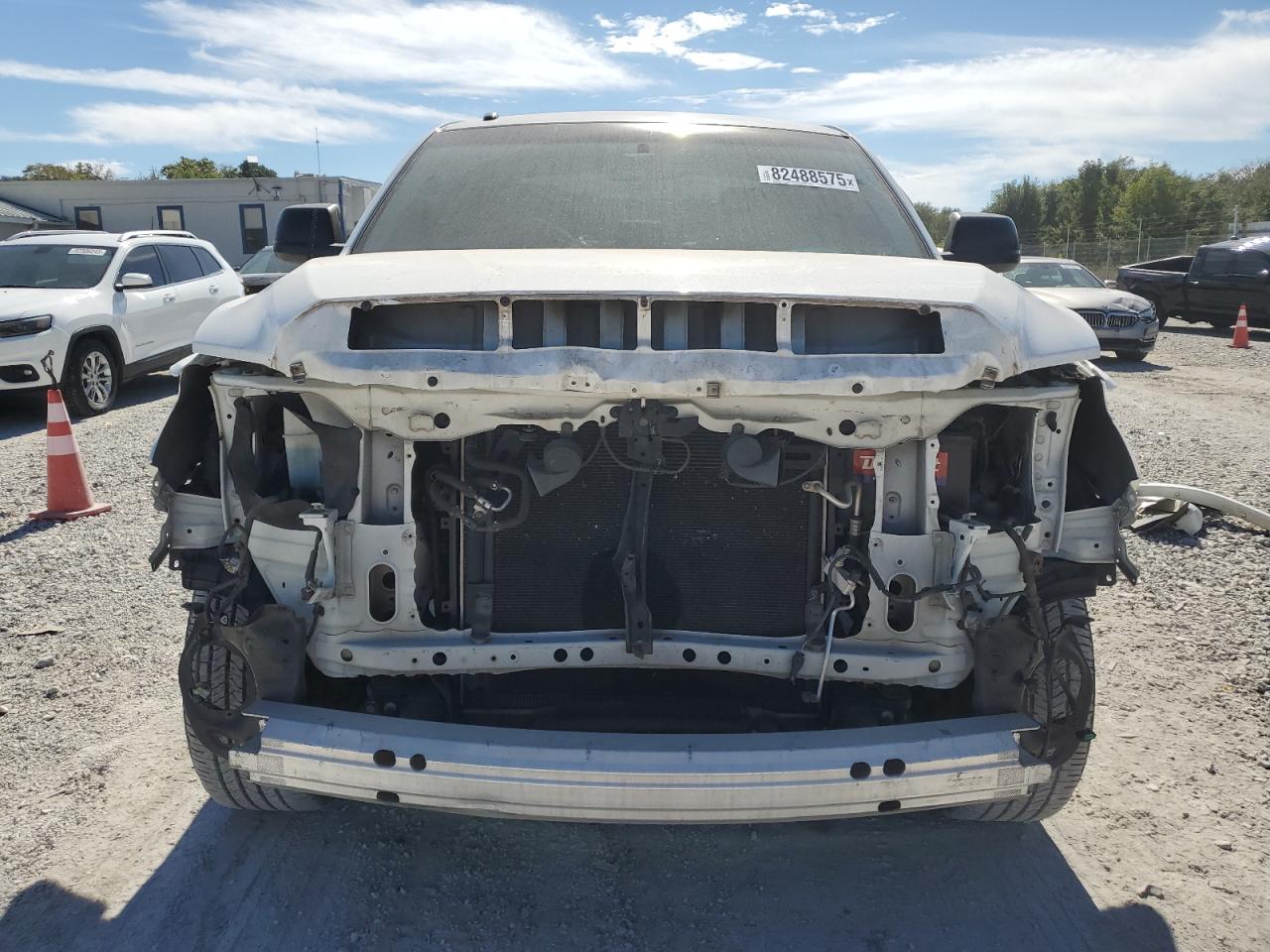 TOYOTA TUNDRA CREWMAX SR5