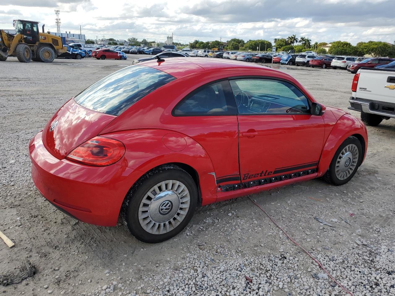 VOLKSWAGEN BEETLE